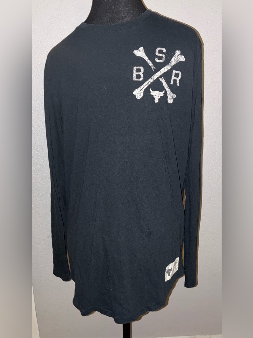 Under Armour “Blood Sweat Respect Men's Med Long Sleeve Black See Pics Heatgear
